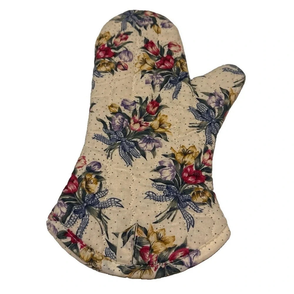 Vintage Quilted Floral Oven Mitt Pot Holder Tulip Bow Print Cottage Kitchen